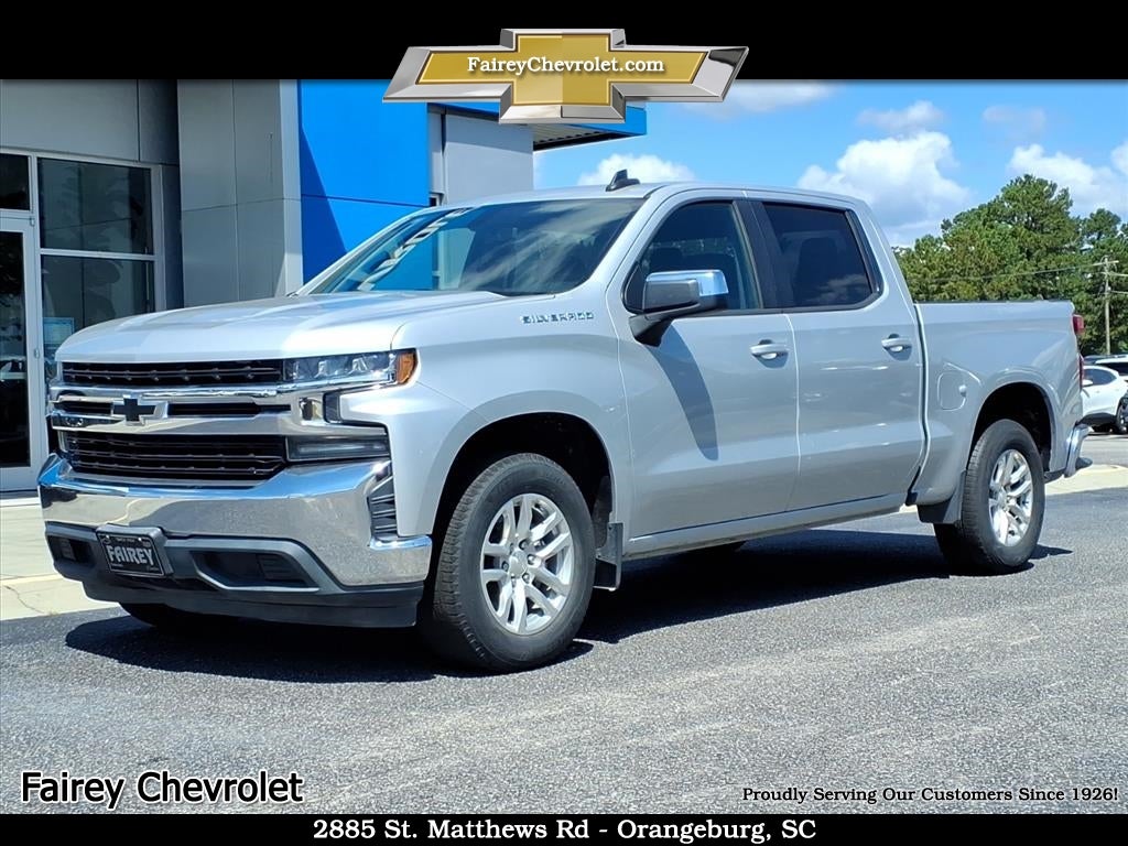 2019 Chevrolet Silverado 1500 LT in Silver Ice Metallic — front three-quarter view