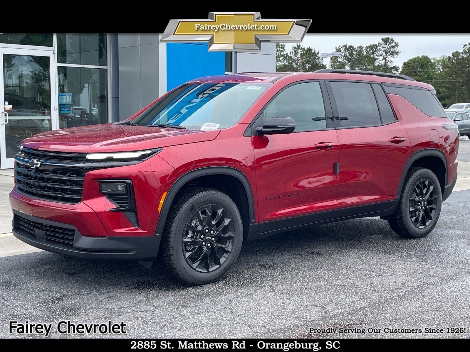 2026 Chevrolet Traverse LT in Radiant Red Tintcoat — front three-quarter view