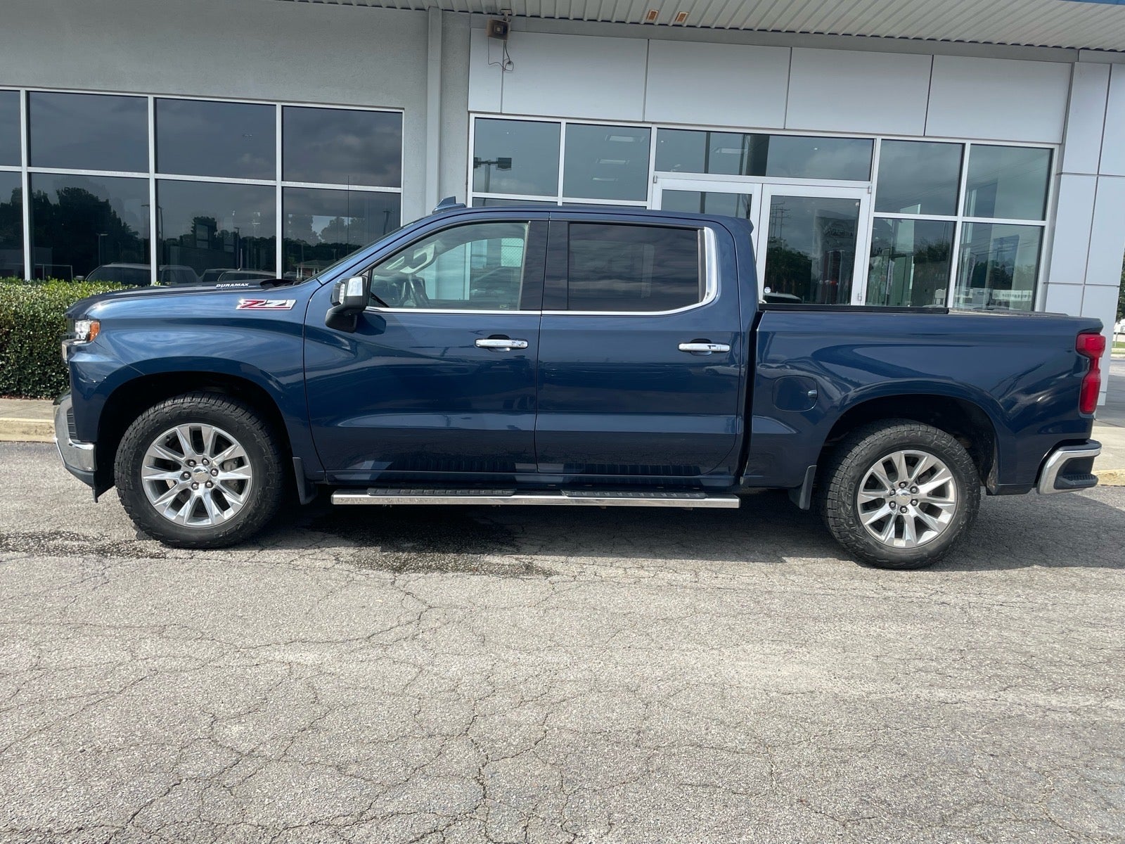 2021 Chevrolet Silverado 1500 — side profile view